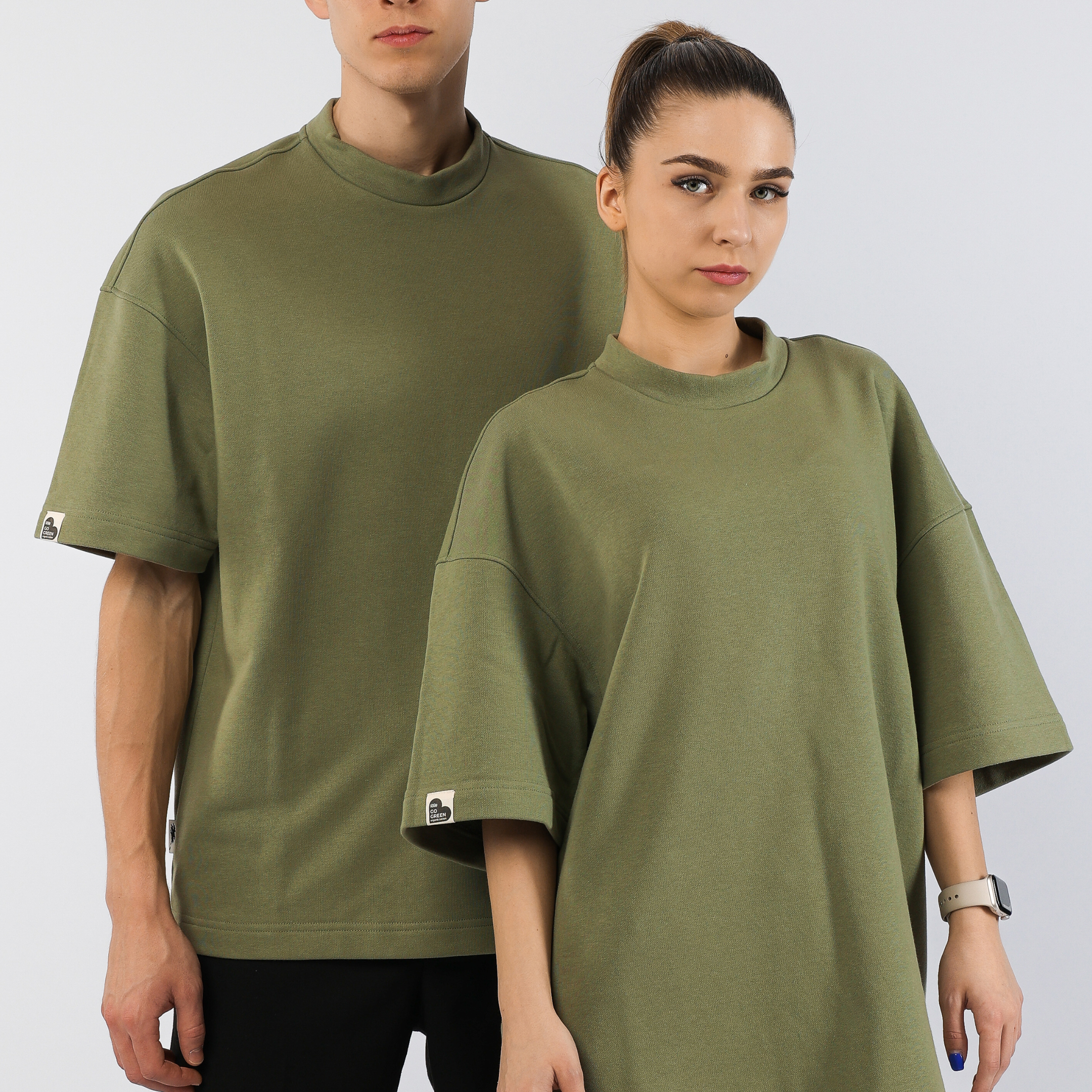 Short-sleeved unisex sweater