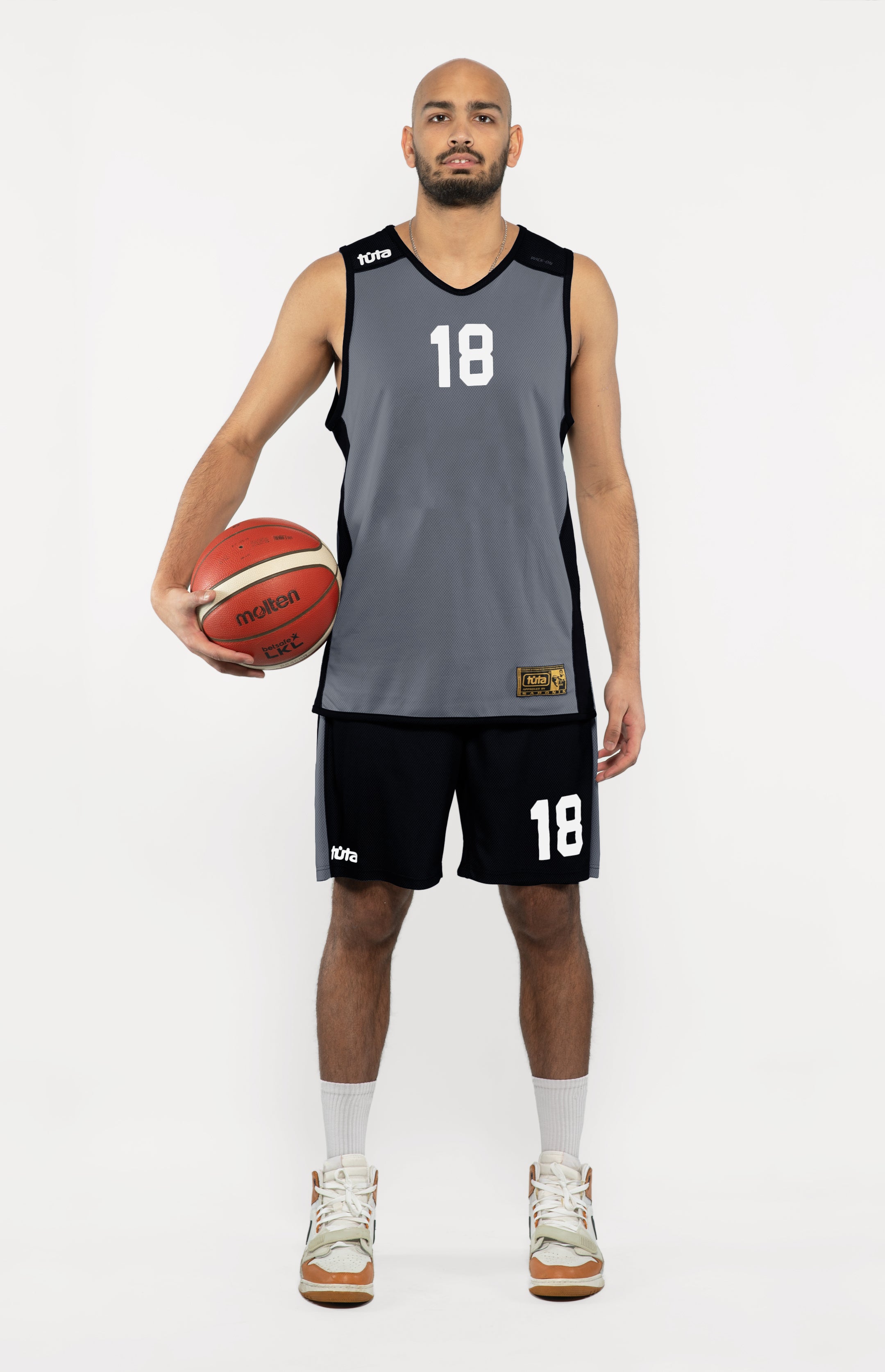 Vardinė dvipusė krepšinio apranga